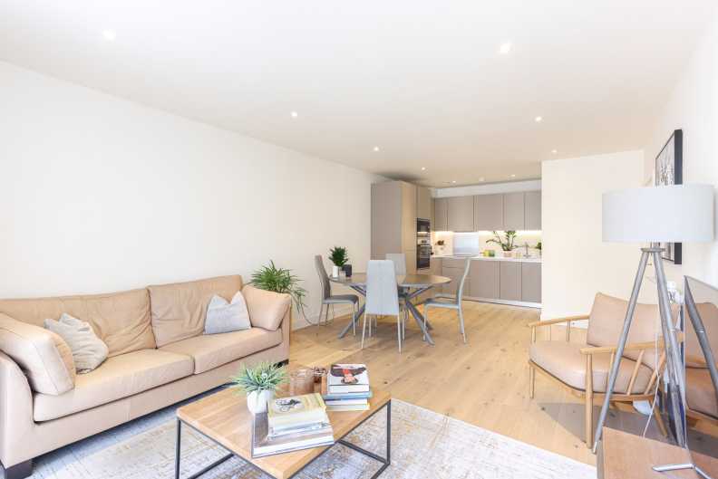 2 bedrooms apartments/flats to sale in Thunderer Walk, Woolwich-image 8
