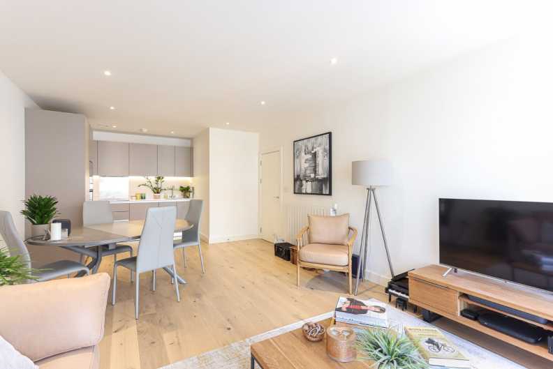 2 bedrooms apartments/flats to sale in Thunderer Walk, Woolwich-image 10
