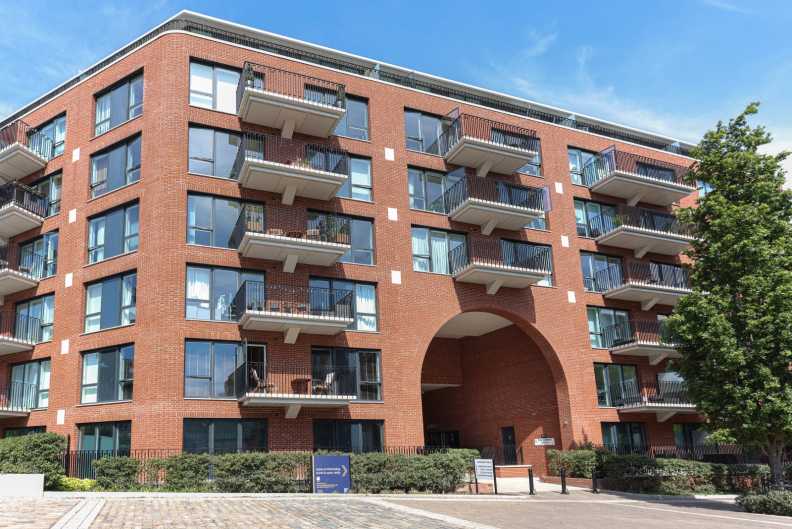 2 bedrooms apartments/flats to sale in Thunderer Walk, Woolwich-image 22