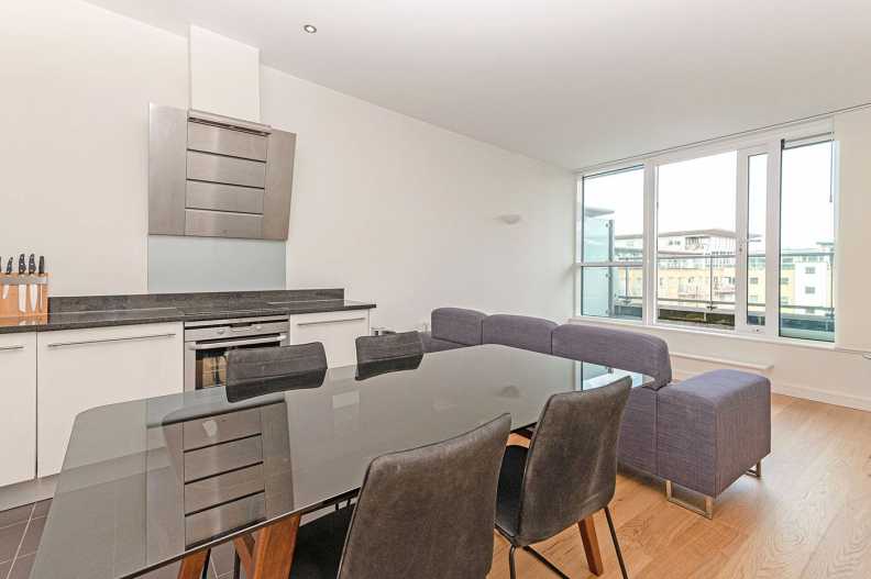 2 bedrooms apartments/flats to sale in Argyll Road, Woolwich-image 3