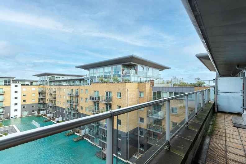 2 bedrooms apartments/flats for sale in Argyll Road, Woolwich - SE18 view 6