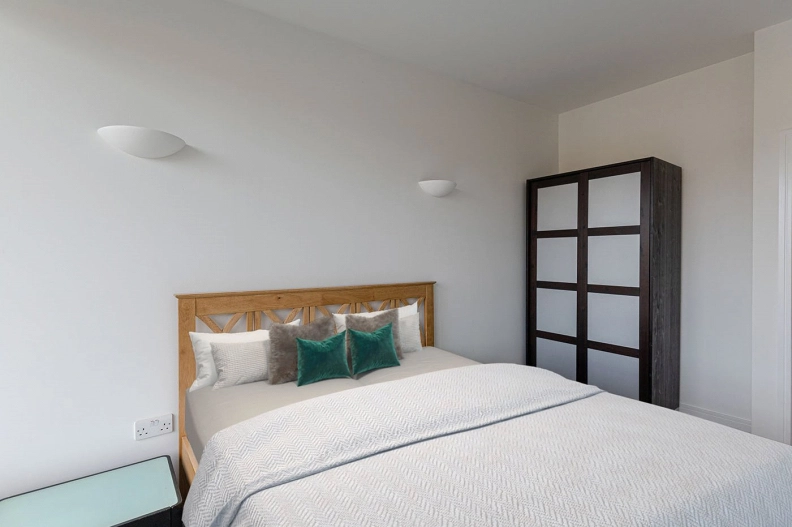 2 bedrooms apartments/flats for sale in Argyll Road, Woolwich - SE18 view 10