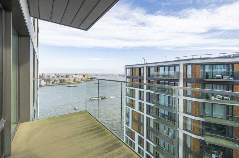 3 bedrooms apartments/flats to sale in Duke of Wellington Avenue, Royal Arsenal Riverside, Woolwich-image 10
