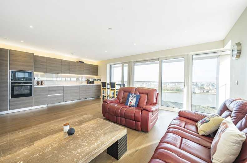 3 bedrooms apartments/flats to sale in Duke of Wellington Avenue, Royal Arsenal Riverside, Woolwich-image 12