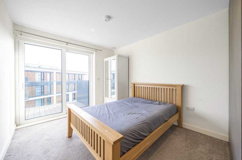 3 bedrooms apartments/flats to sale in Duke of Wellington Avenue, Royal Arsenal Riverside, Woolwich-image 4