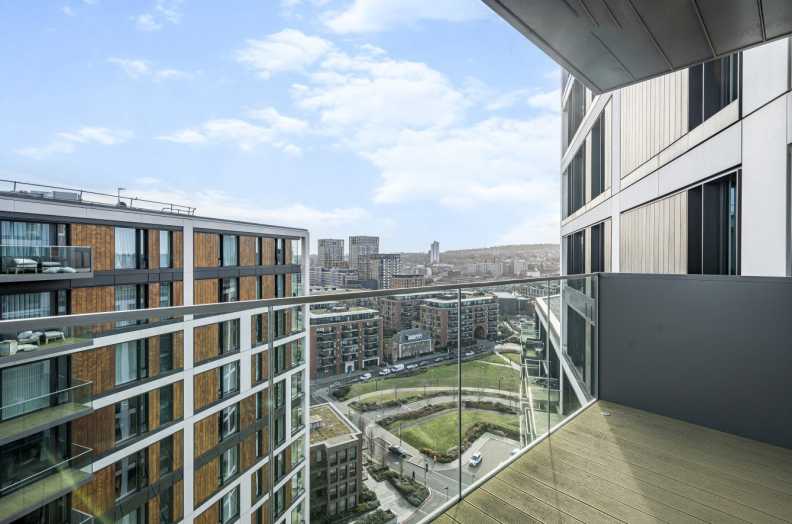 3 bedrooms apartments/flats to sale in Duke of Wellington Avenue, Royal Arsenal Riverside, Woolwich-image 9