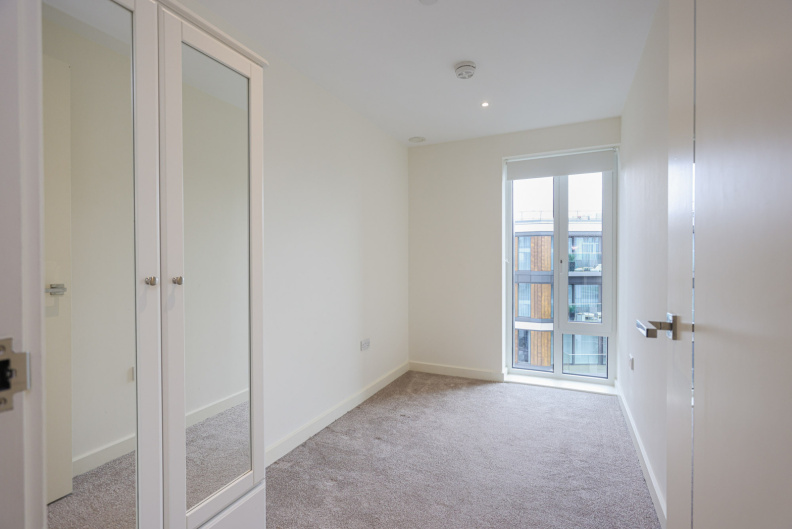 3 bedrooms apartments/flats to sale in Duke of Wellington Avenue, Woolwich-image 19