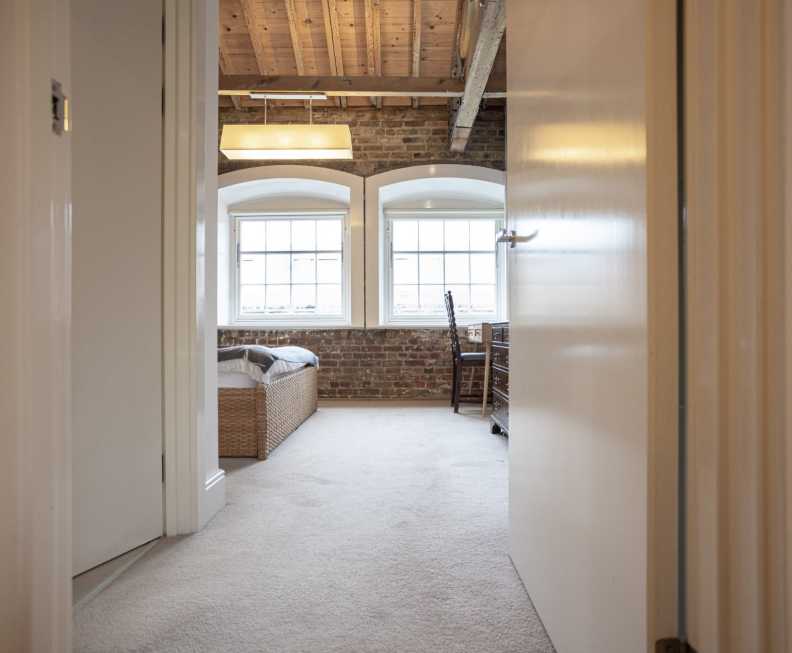 2 bedrooms apartments/flats to sale in Duke of Wellington Avenue, Woolwich-image 18