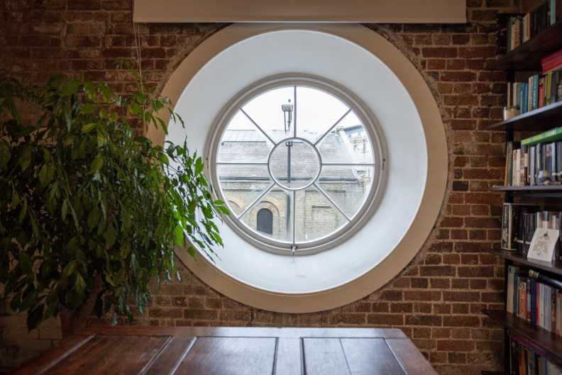 2 bedrooms apartments/flats to sale in Duke of Wellington Avenue, Woolwich-image 8