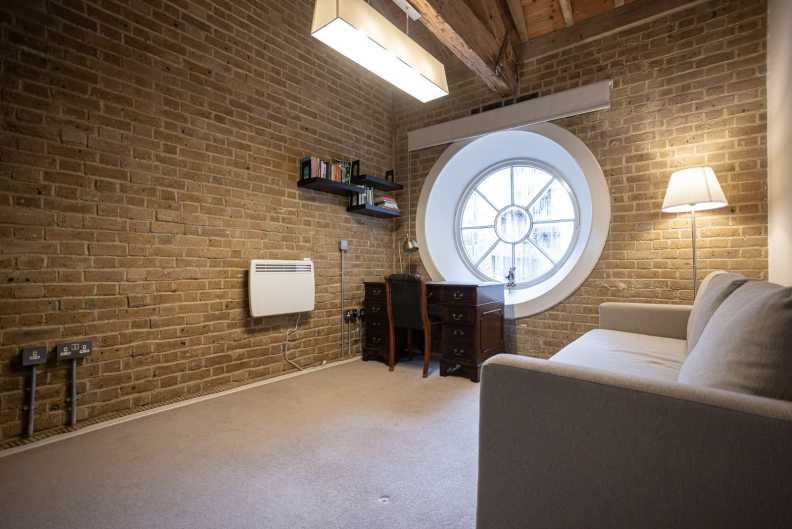 2 bedrooms apartments/flats to sale in Duke of Wellington Avenue, Woolwich-image 9