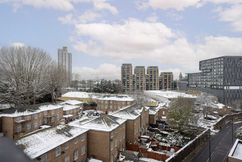 1 bedroom apartments/flats to sale in Brumwell Avenue, Woolwich-image 6