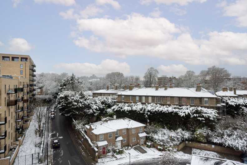1 bedroom apartments/flats to sale in Brumwell Avenue, Woolwich-image 9