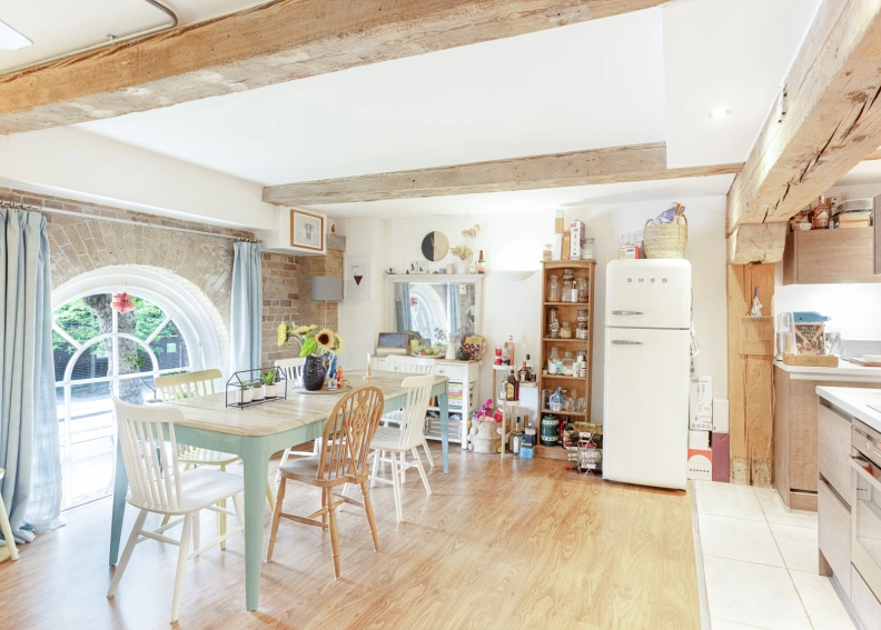 2 bedrooms apartments/flats for sale in Marlborough Road, Woolwich - SE18 view 4