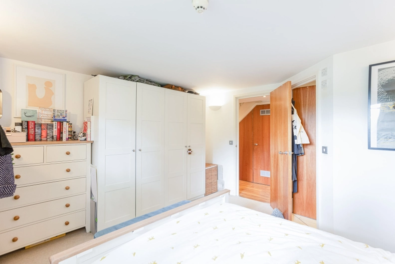 2 bedrooms apartments/flats for sale in Marlborough Road, Woolwich - SE18 view 12