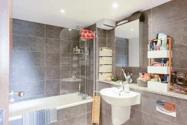 Marlborough Road, Woolwich - SE18 view 14