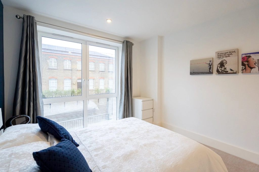 2 bedrooms apartments/flats for sale in Major Draper Street, Woolwich - SE18 view 25