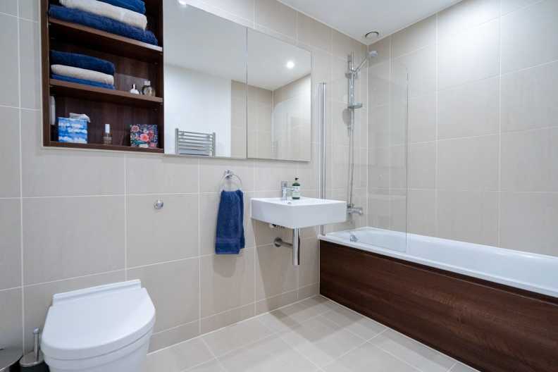 2 bedrooms apartments/flats to sale in Major Draper Street, Woolwich-image 7