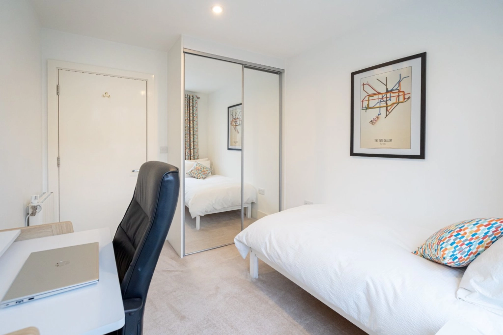 2 bedrooms apartments/flats for sale in Major Draper Street, Woolwich - SE18 view 22