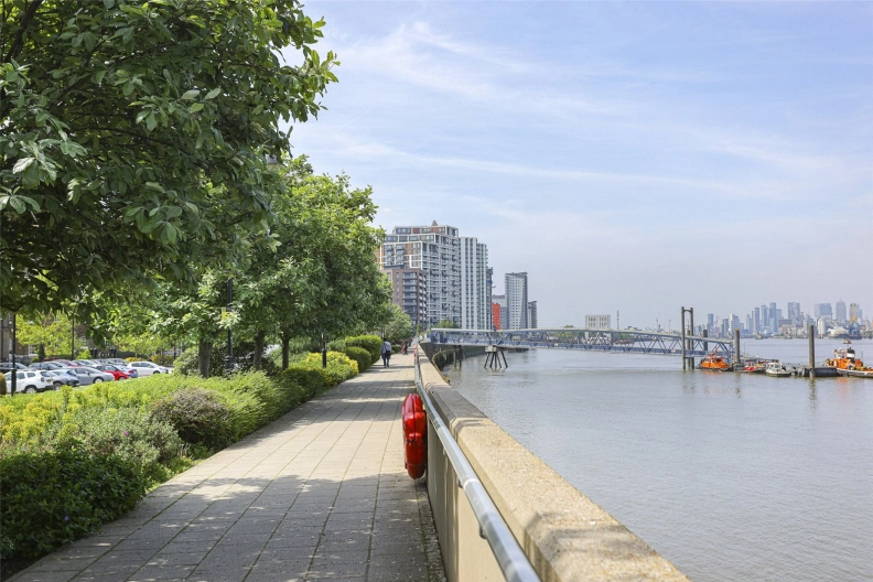 2 bedrooms apartments/flats for sale in Argyll Road, Woolwich - SE18 view 9