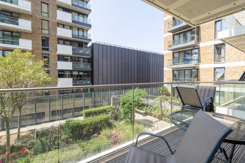 1 bedroom apartments/flats for sale in Victory Parade, Plumstead Road, Woolwich - SE18 view 7