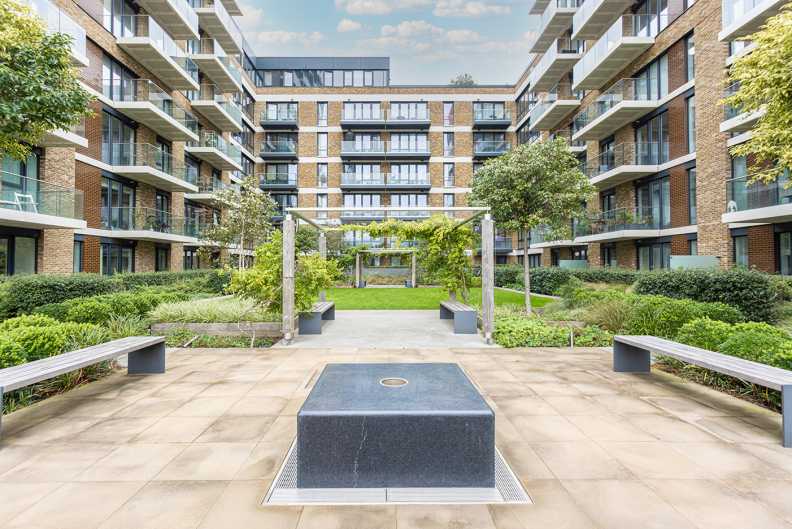 1 bedroom apartments/flats to sale in Victory Parade, Plumstead Road, Woolwich-image 9