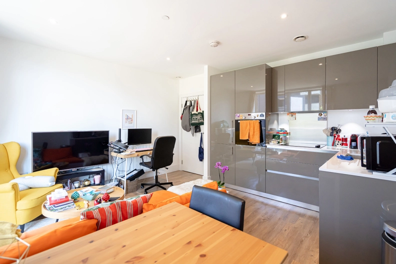 1 bedroom apartments/flats for sale in Victory Parade, Plumstead Road, Woolwich - SE18 view 11