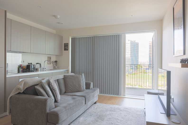 Studio apartment for Sale in Thunderer Walk, Woolwich, SE18, London