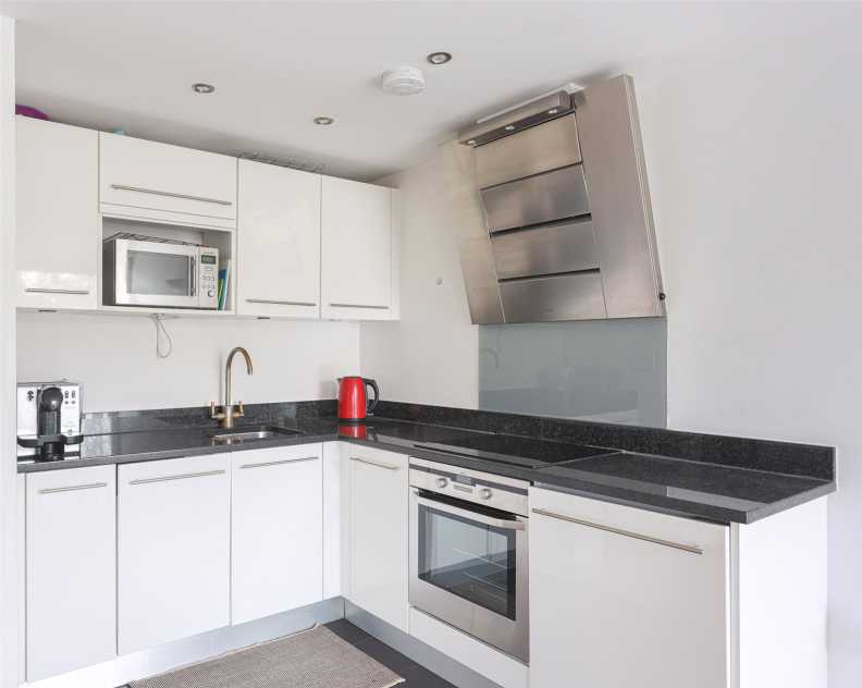 Studio apartments/flats to sale in Argyll Road, Woolwich-image 4