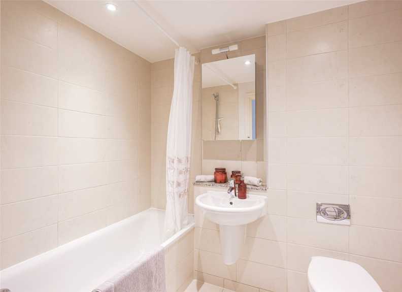 Studio apartments/flats to sale in Argyll Road, Woolwich-image 7