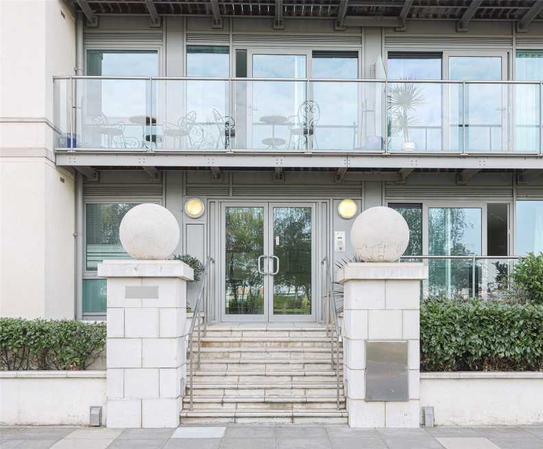 Studio apartments/flats to sale in Argyll Road, Woolwich-image 11