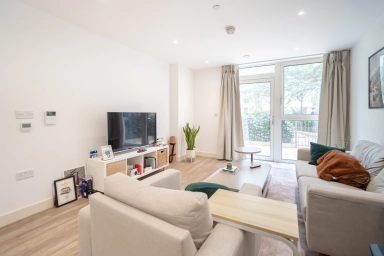 Telegraph Avenue, Greenwich - SE10 view 3