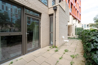 Telegraph Avenue, Greenwich - SE10 view 2