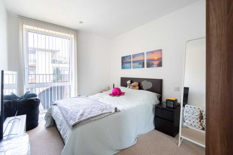 1 bedroom apartments/flats to sale in Major Draper Street, Woolwich-image 5