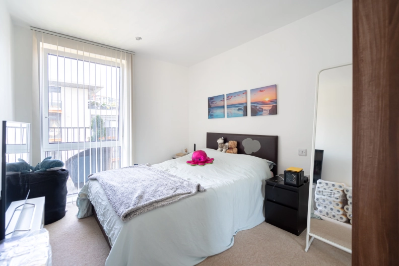 1 bedroom apartments/flats for sale in Major Draper Street, Woolwich - SE18 view 5