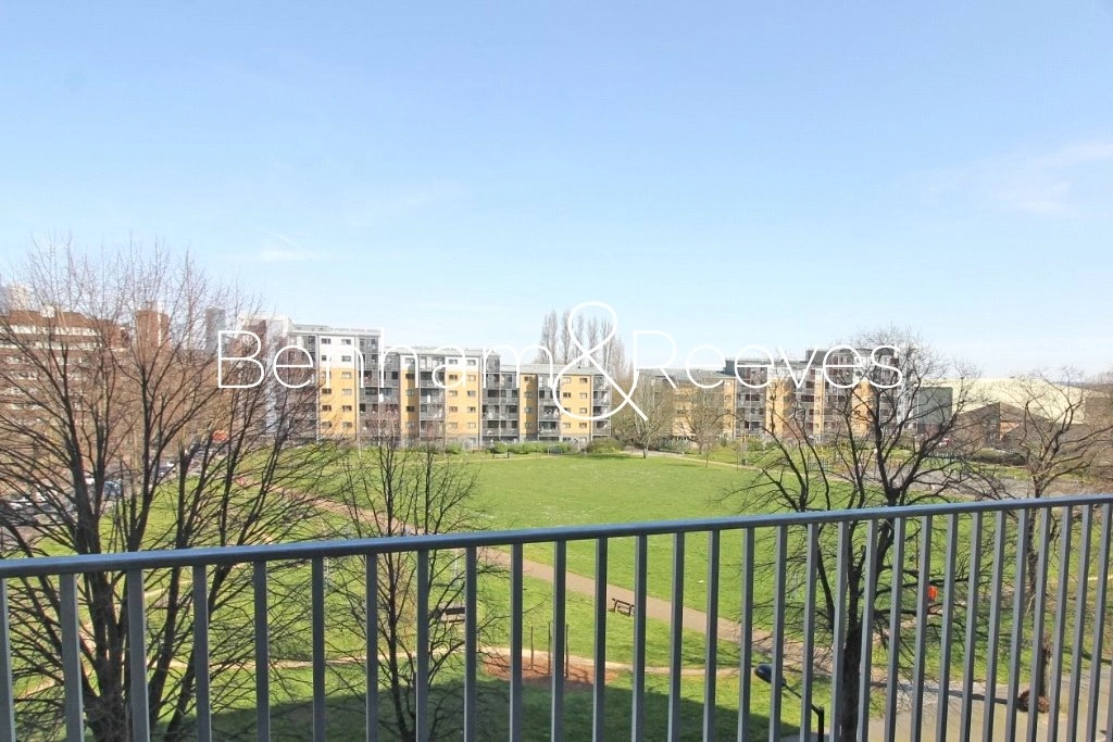 2 bedrooms apartments/flats for sale in Grove Street, London - SE8 view 8