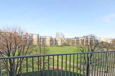 Grove Street, London - SE8 view 8