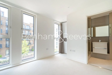 Mary Rose Square, London - SE16 view 6