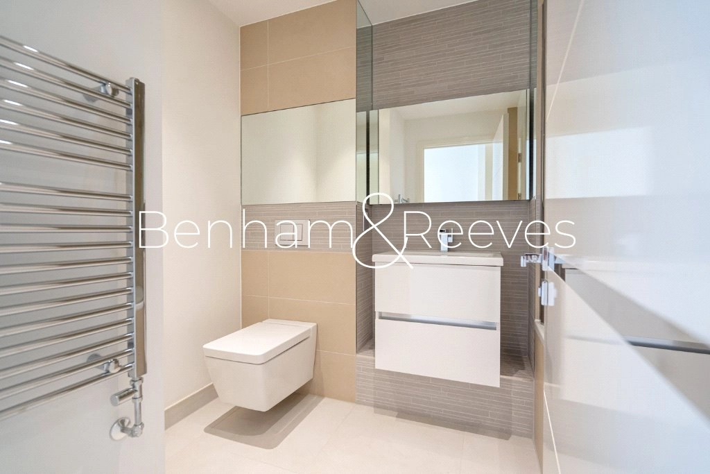 4 bedrooms houses for sale in Mary Rose Square, London - SE16 view 12