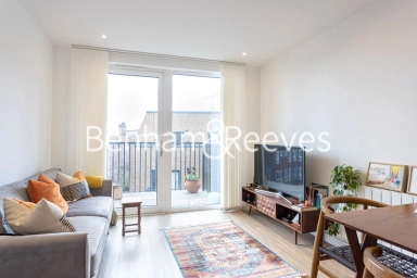 Ashton Reach, London - SE16 view 2