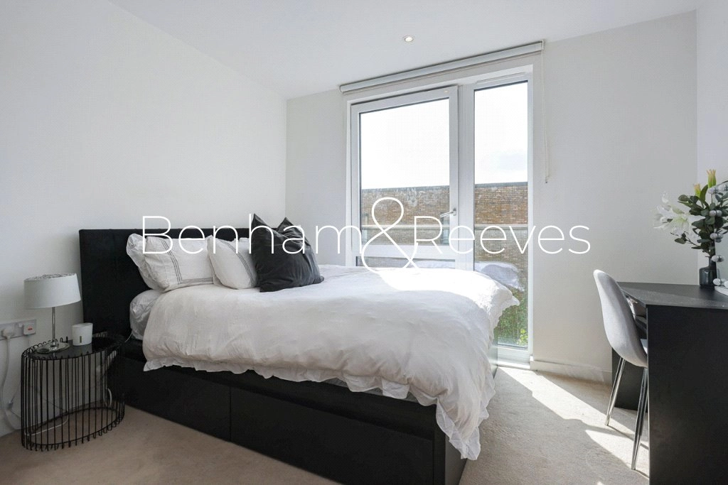 2 bedrooms apartments/flats for sale in Plough Way, Rotherhithe - SE16 view 6