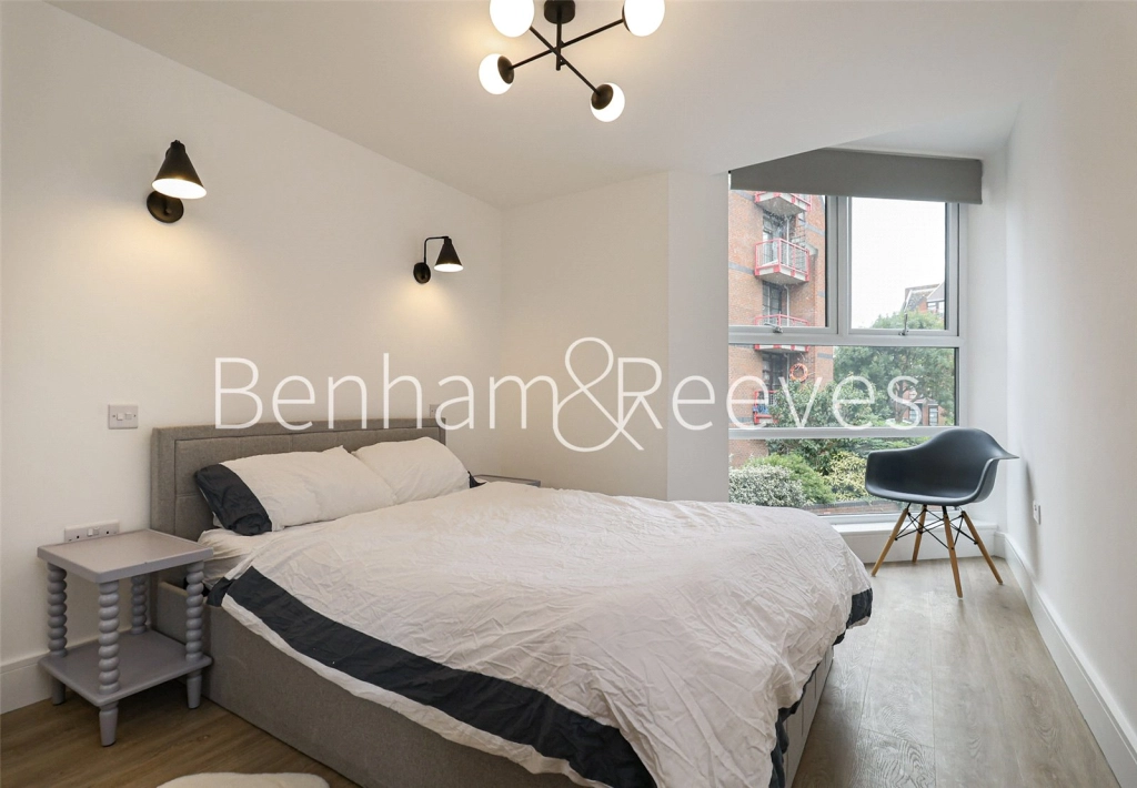2 bedrooms apartments/flats for sale in Elephant Lane, London - SE16 view 6