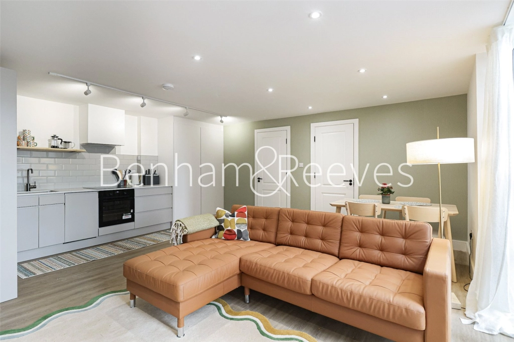 2 bedrooms apartments/flats for sale in Elephant Lane, London - SE16 view 3