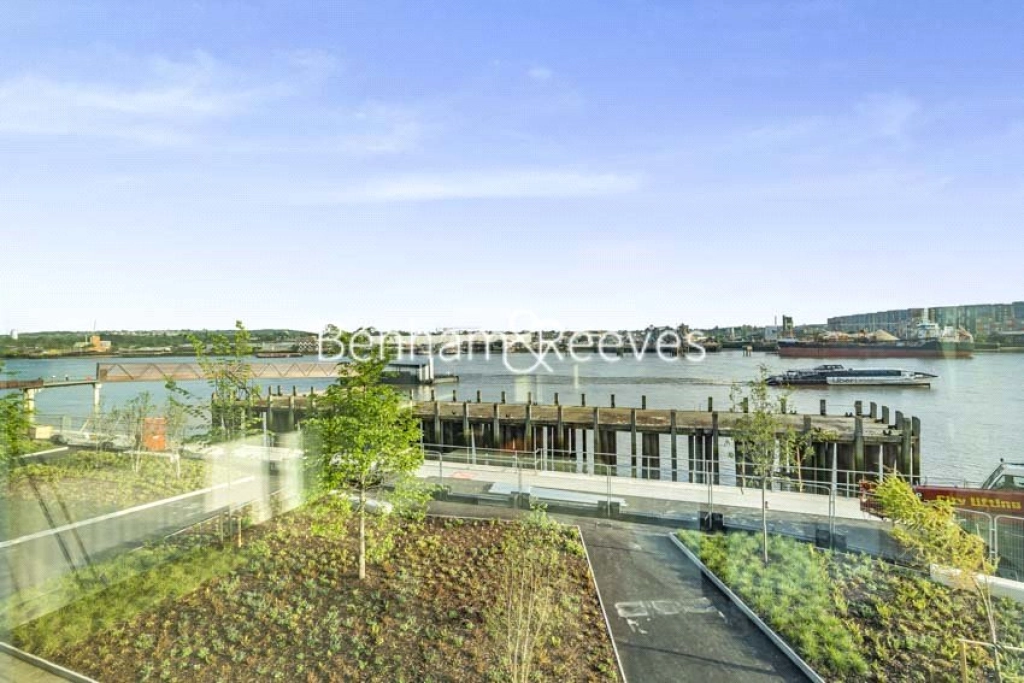 3 bedrooms apartments/flats for sale in Royal Wharf Walk, London - E16 view 10
