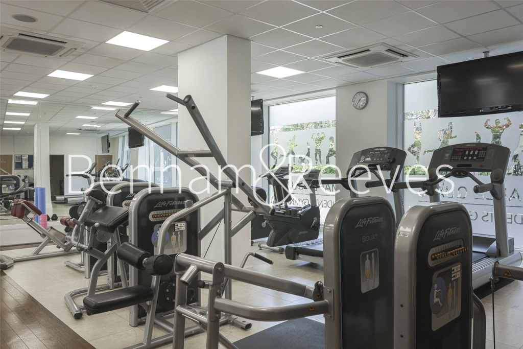 2 bedrooms apartments/flats for sale in Needleman Street, London - SE16 view 9