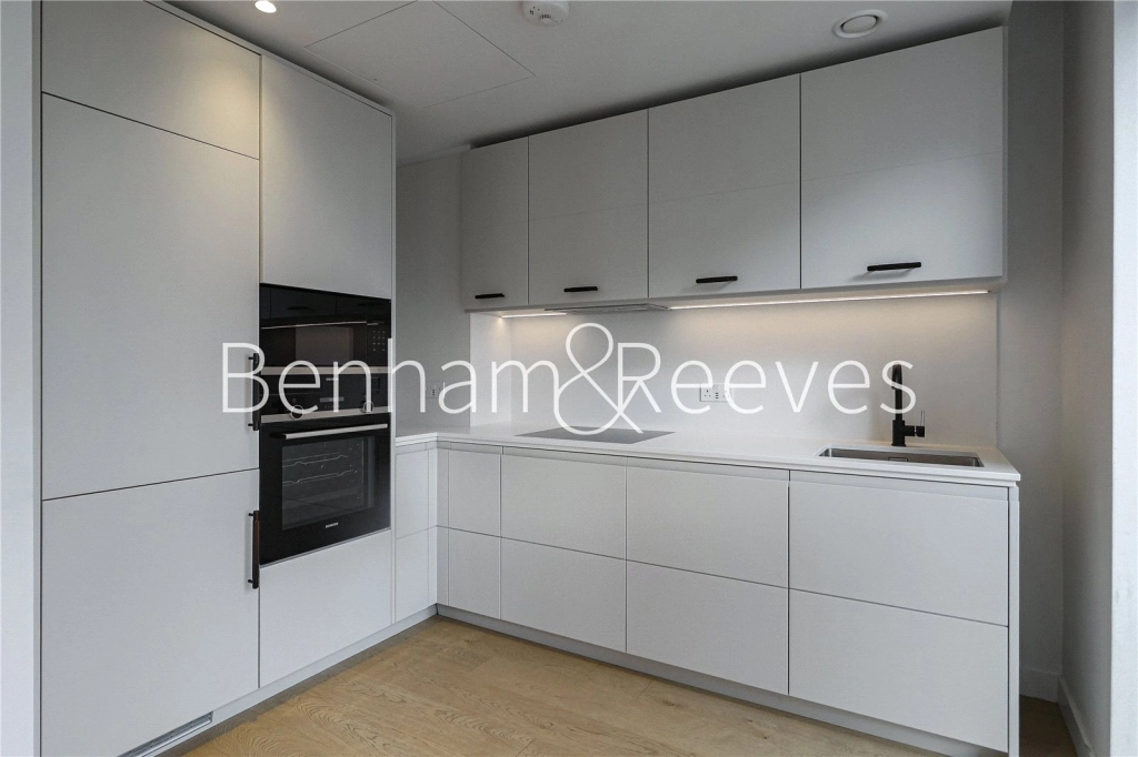 2 bedrooms apartments/flats for sale in Jubilee Walk, London - WC1X view 3
