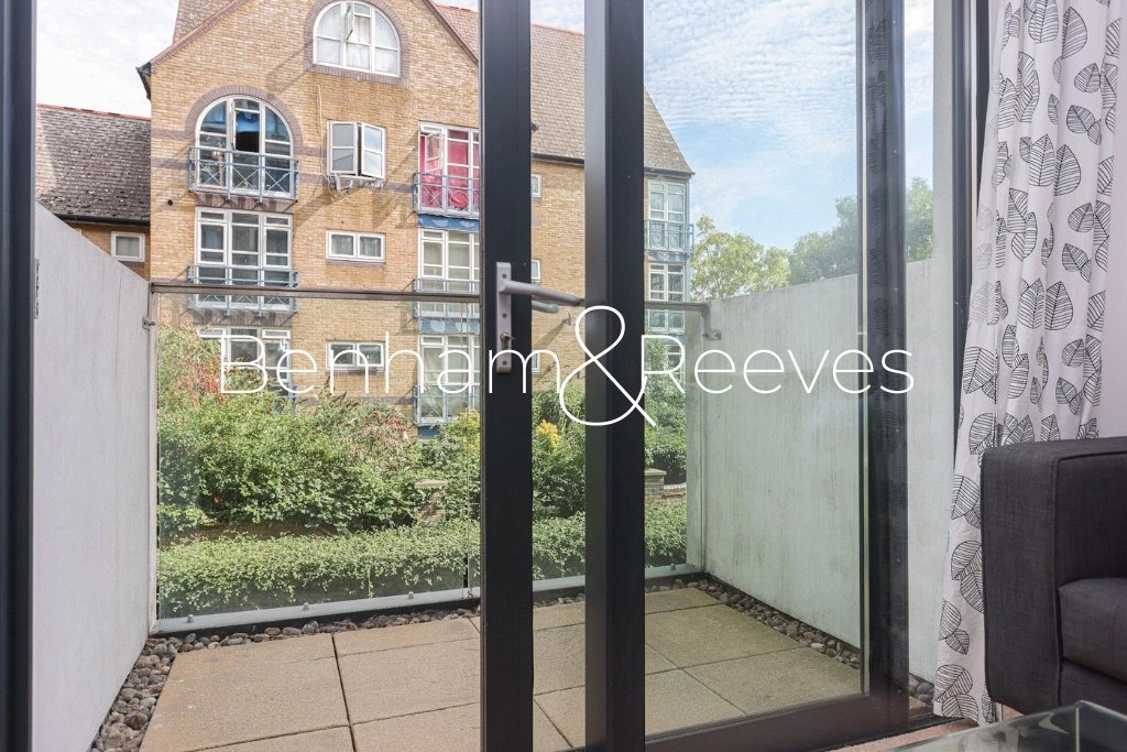 1 bedroom apartments/flats for sale in Needleman Street, London - SE16 view 7