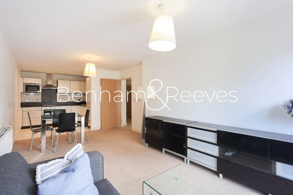 1 bedroom apartments/flats for sale in Needleman Street, London - SE16 view 3