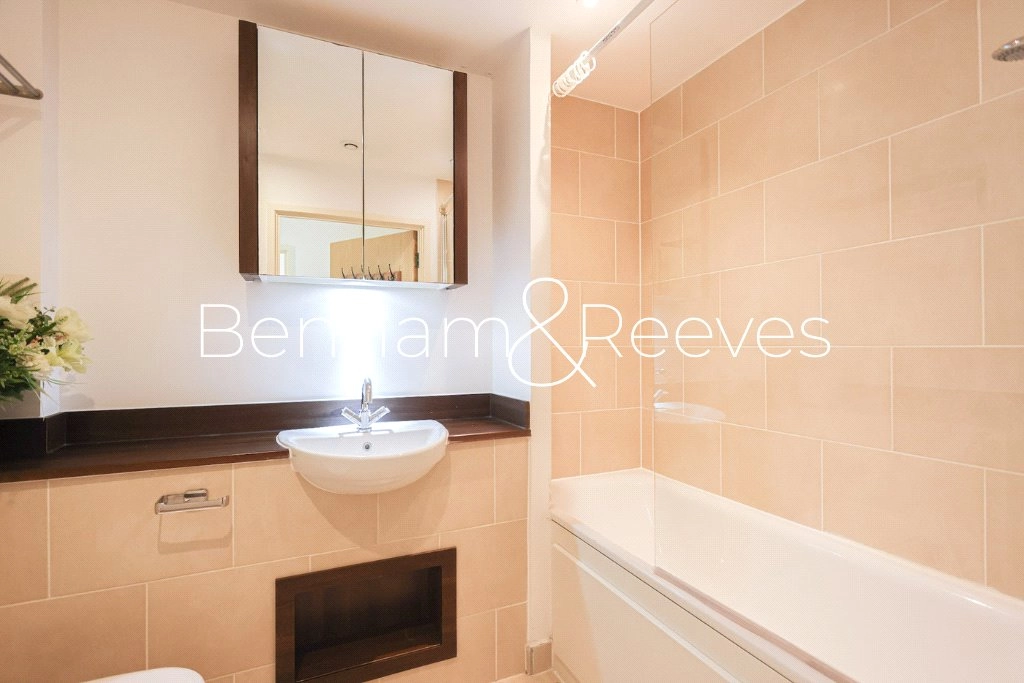 1 bedroom apartments/flats for sale in Needleman Street, London - SE16 view 6