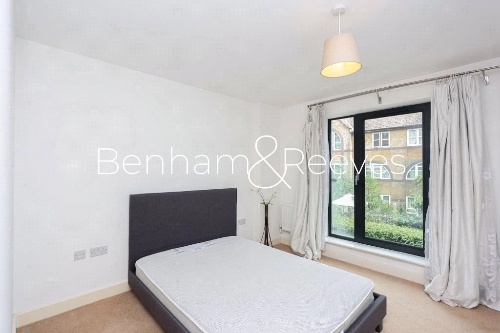 1 bedroom apartments/flats for sale in Needleman Street, London - SE16 view 5
