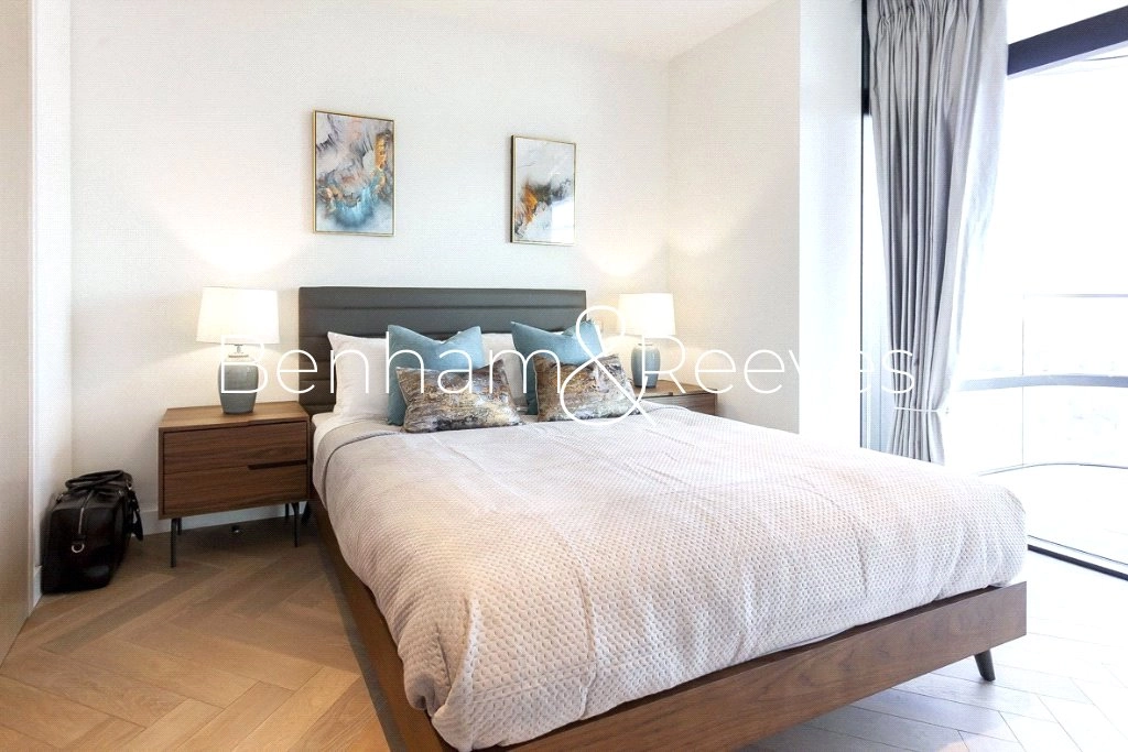 1 bedroom apartments/flats for sale in Principal Place, Worship Street, London - EC2A view 5